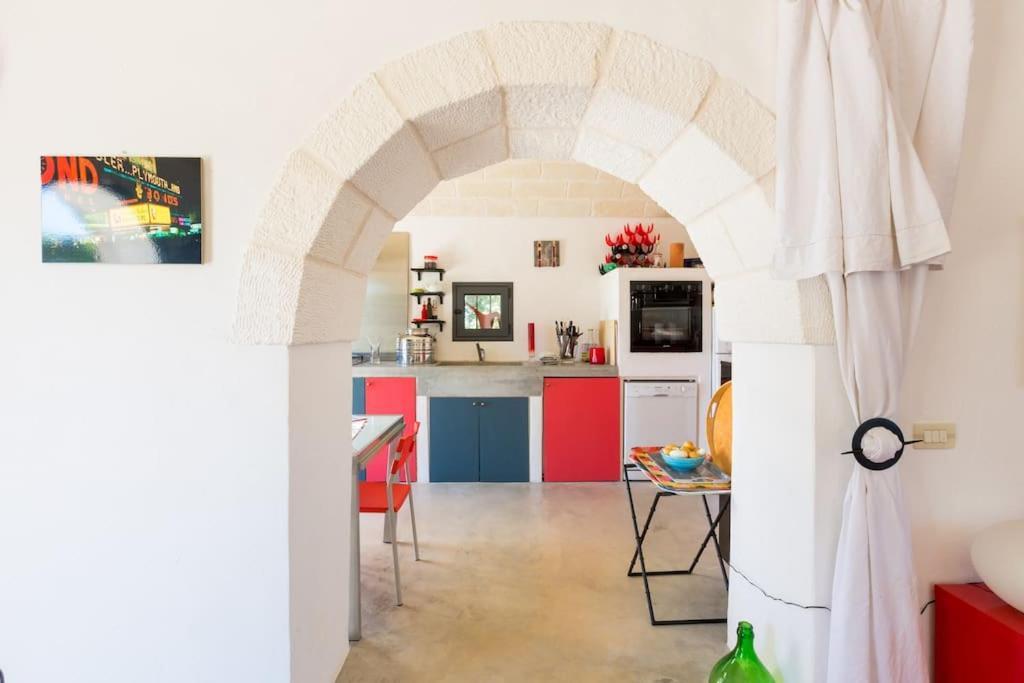 L'Annamarco Private Storical Trullo And Property With Large & Nice Swiming-Pool Ostuni Luaran gambar