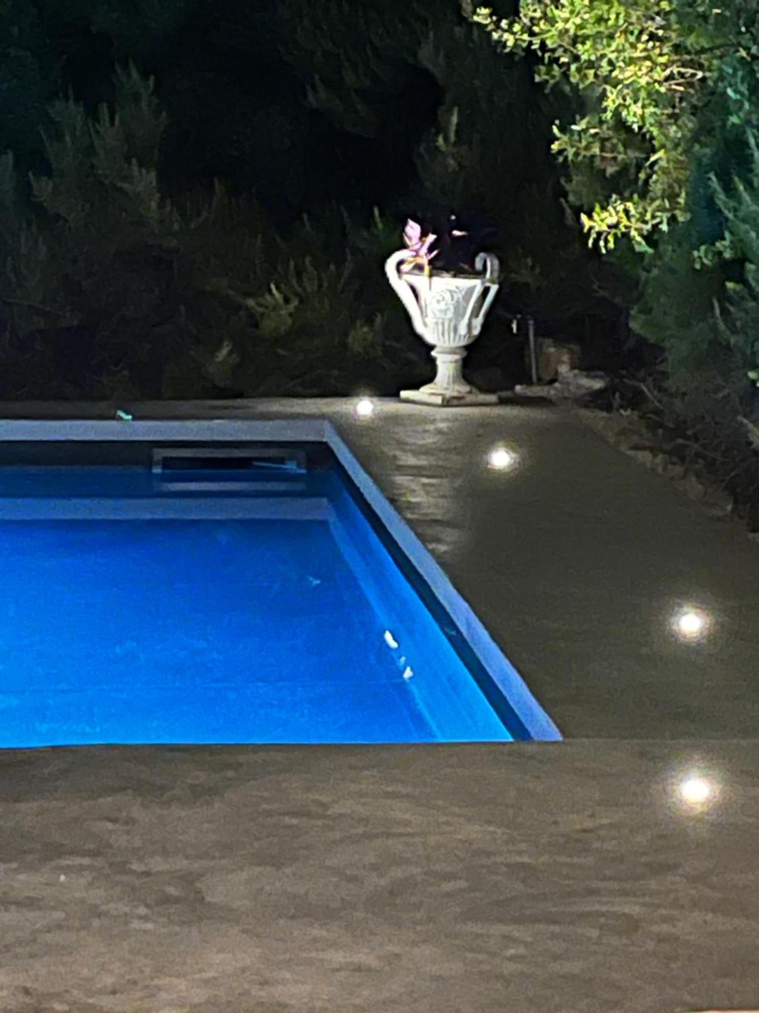 L'Annamarco Private Storical Trullo And Property With Large & Nice Swiming-Pool Ostuni Luaran gambar