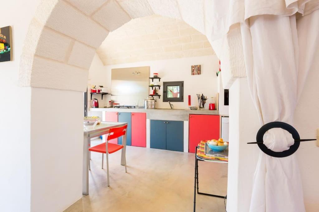 L'Annamarco Private Storical Trullo And Property With Large & Nice Swiming-Pool Ostuni Luaran gambar